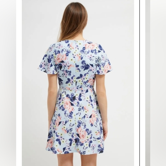 French Connection Armoise Crepe Flippy Mini Dress Size 4 - Picture 6 of 7